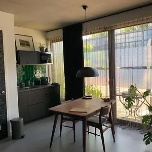 Accommodatie bij particulieren Chez Odette - Free Bikes & Private Car Parking Amsterdam