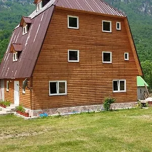 https://bujtina-zemra-tradites.albaniahotels.org