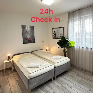 https://private-studio-mit-eigene-kuche-und-bad.com-bavaria.com